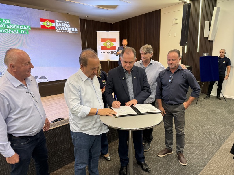 Investimentos de R$ 125 milhões ampliam saneamento e abastecimento de água em Rio do Sul